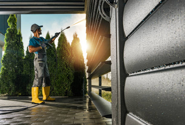 Best Driveway Pressure Washing  in Cresson, TX